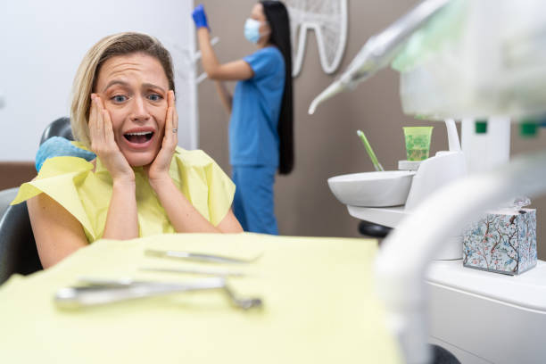 Best Weekend Emergency Dentist in Holdrege, NE
